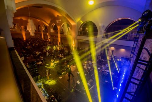 JAM-6947